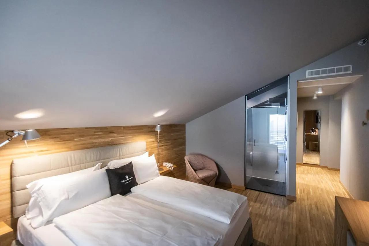 Bach Boutique Hotel Sappada 4*,